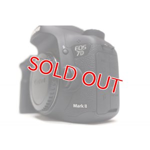 画像10: [中古良品] Canon EOS 7D Mark II ボディ 元箱付き