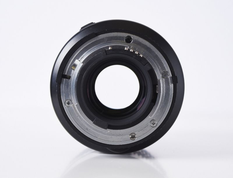 ニコン AF 105mm Micro F2.8D