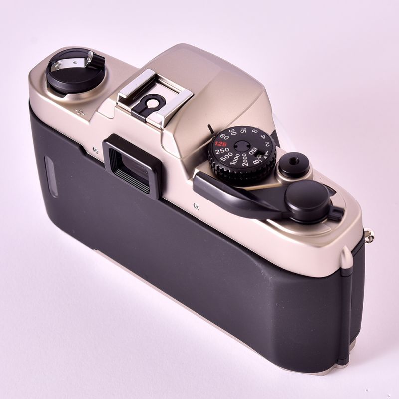 代引不可 Nikon FM10 ジャンク商品 カメラ