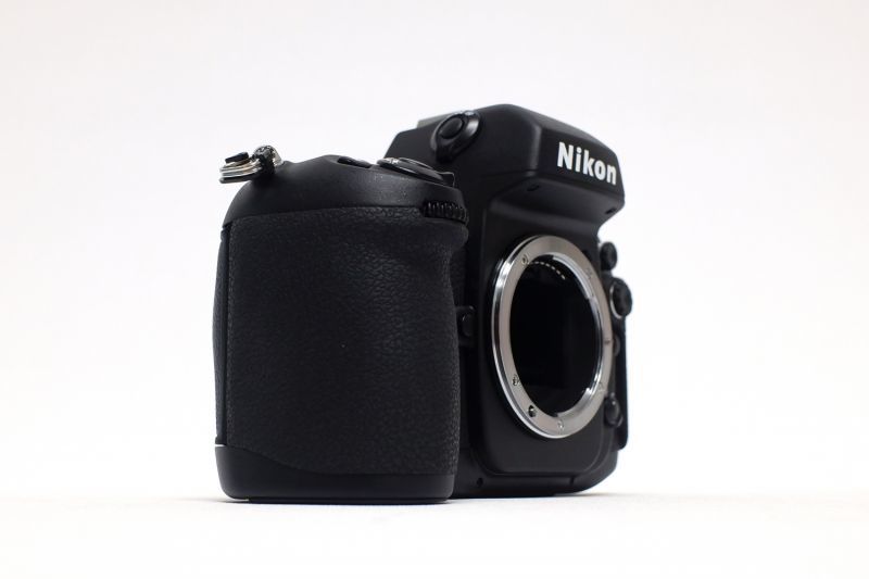 中古クラシック美品] Nikon F100＋35-70mm F2.8レンズセット