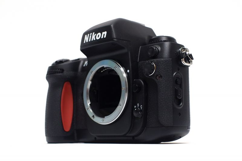 中古クラシック美品] Nikon F100＋35-70mm F2.8レンズセット