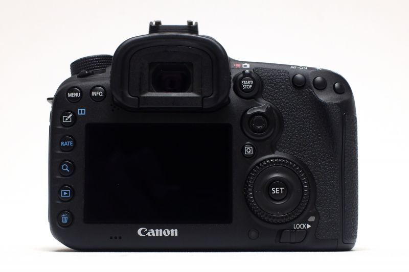 中古良品] Canon EOS 7D Mark II ボディ 元箱付き