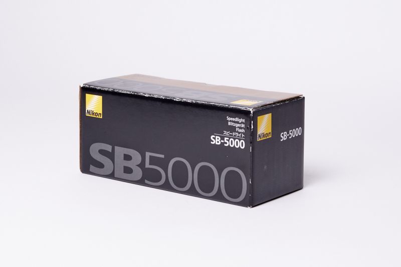 中古美品] [中古美品] スピードライト SB-5000