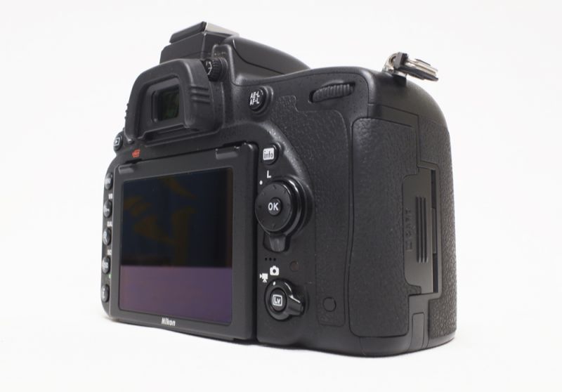 D750 美品　保証付　Nikon シャッター回数3617 付属品完備